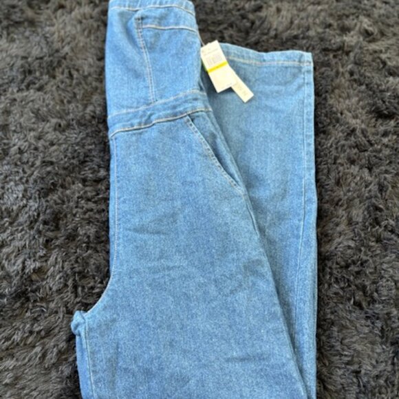 Tinseltown Strapless Denim Jumpsuit NWT - (M) - Picture 3 of 3